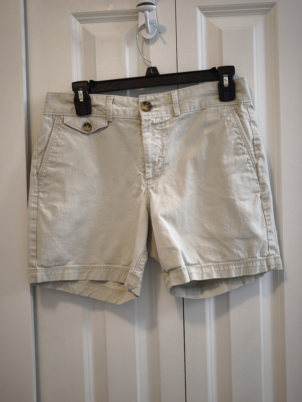 Dockers Khaki Chino Shorts Size 4 Classic Casual Summer Cotton